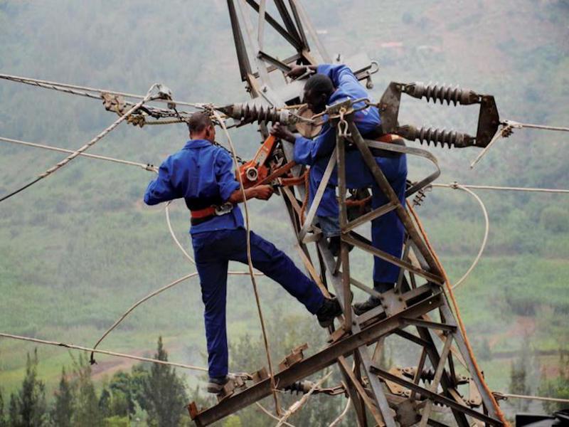 Suspected vandal suffers burns while stealing electric cables