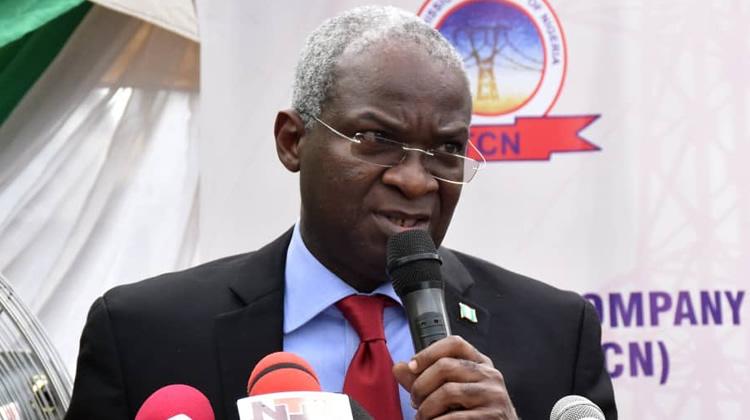 NERC has power to revoke licenses of non-performing DisCos —Fashola
