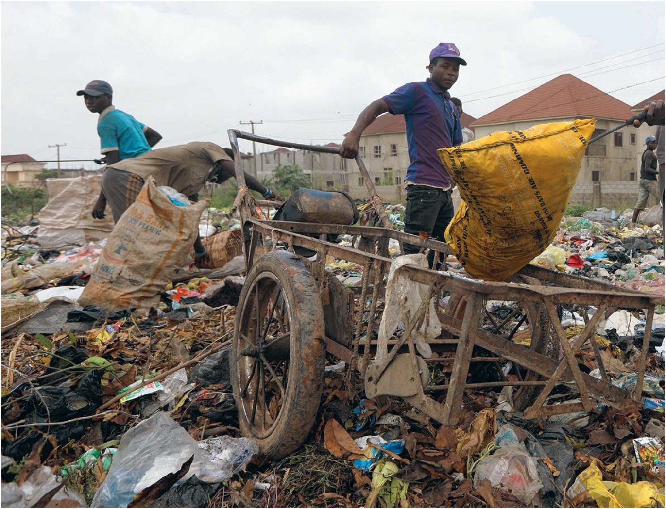 Nigeria: How faulty waste processing and polluted water endanger 200 million inhabitants
